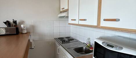 Microwave, stovetop, dishwasher, toaster