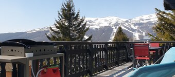 Chalet rénové pour 10 pers. proche pistes, parking privé