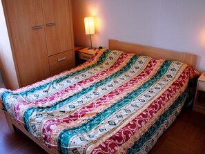 3 bedrooms