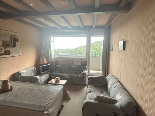 Appartement 5 pers à Super Besse avec Wi-Fi