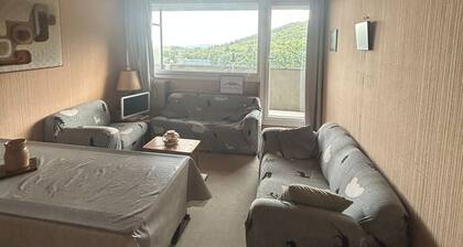 Appartement 5 pers Ă Super Besse avec Wi-Fi