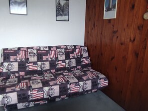 Room - Ski-in/ski-out studio for 4 people (Besse-et-Saint-Anastaise)