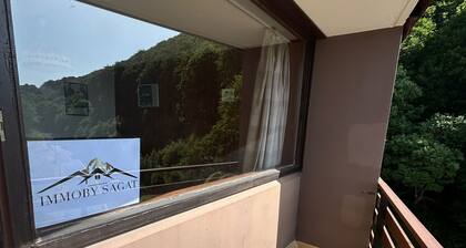 Studio au pied des pistes Ă Super Besse