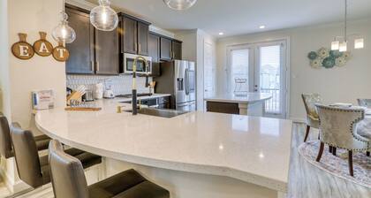 New! Gated Community, 10min to NRG stad, Downt Houston, Galleria and MedCenter