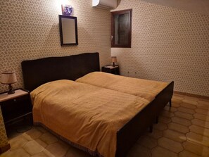 4 Schlafzimmer