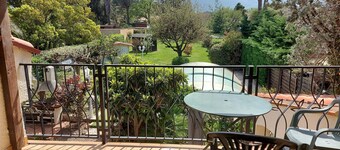 Villa con piscina privada, aire acondicionado y se admiten mascotas