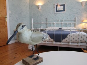 3 bedrooms, free WiFi, bed sheets