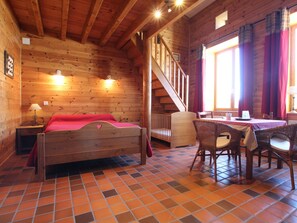3 chambres, Wi-Fi gratuit, draps fournis