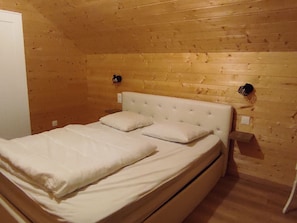 4 bedrooms