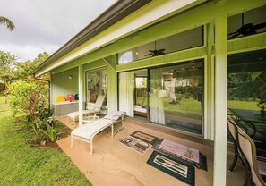 Property grounds - Spacious Princeville Condo Near Hanalei Bay! (Princeville)