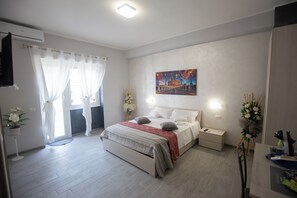 Classic Room, Balcony