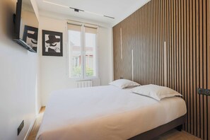Appartement | 1 chambre, espace de travail pour ordinateur portable, draps fournis