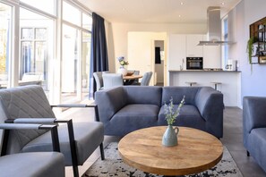 Bungalow | Living room