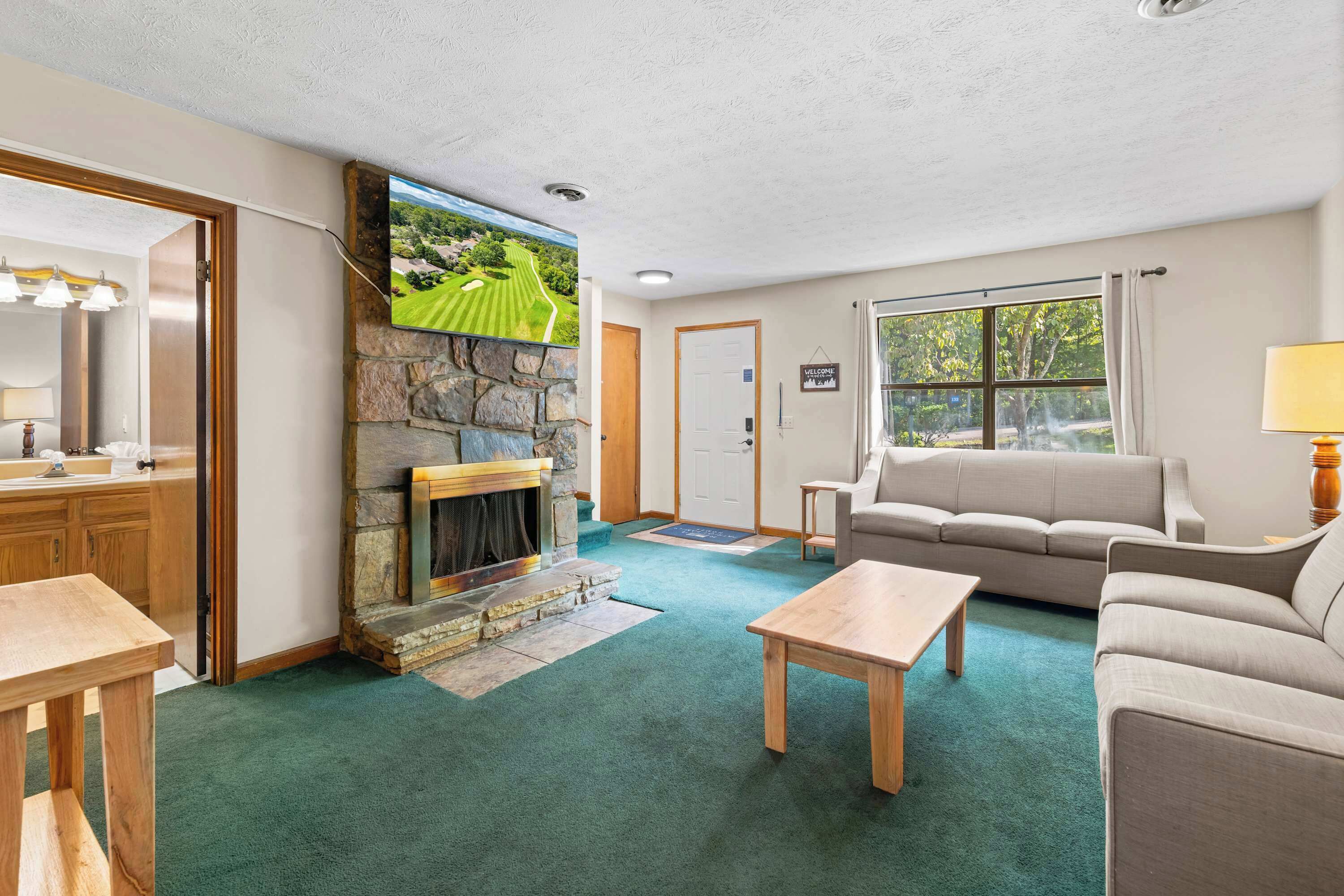 テレビ、書斎 / ワークスペース