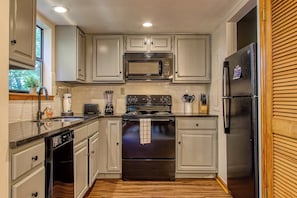 Fridge, microwave, stovetop, dishwasher