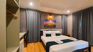 Bungalow – comfort, hageutsikt | Skrivebord, lydisolert og wi-fi (inkludert)