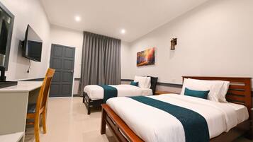 Family Double Room, Garden View | 1 bedroom, desk, free WiFi