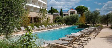 House | Pool