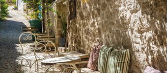 Mediha Hanım Konağı Alaçatı