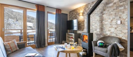 Apartment | Living area