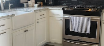 River Mountain Casita, in Boerne 12 minutes from Boerne Hill Country Mile