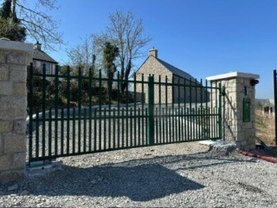 Nelly Daly's Barn - Sleeps 6 - Brand New - Parking