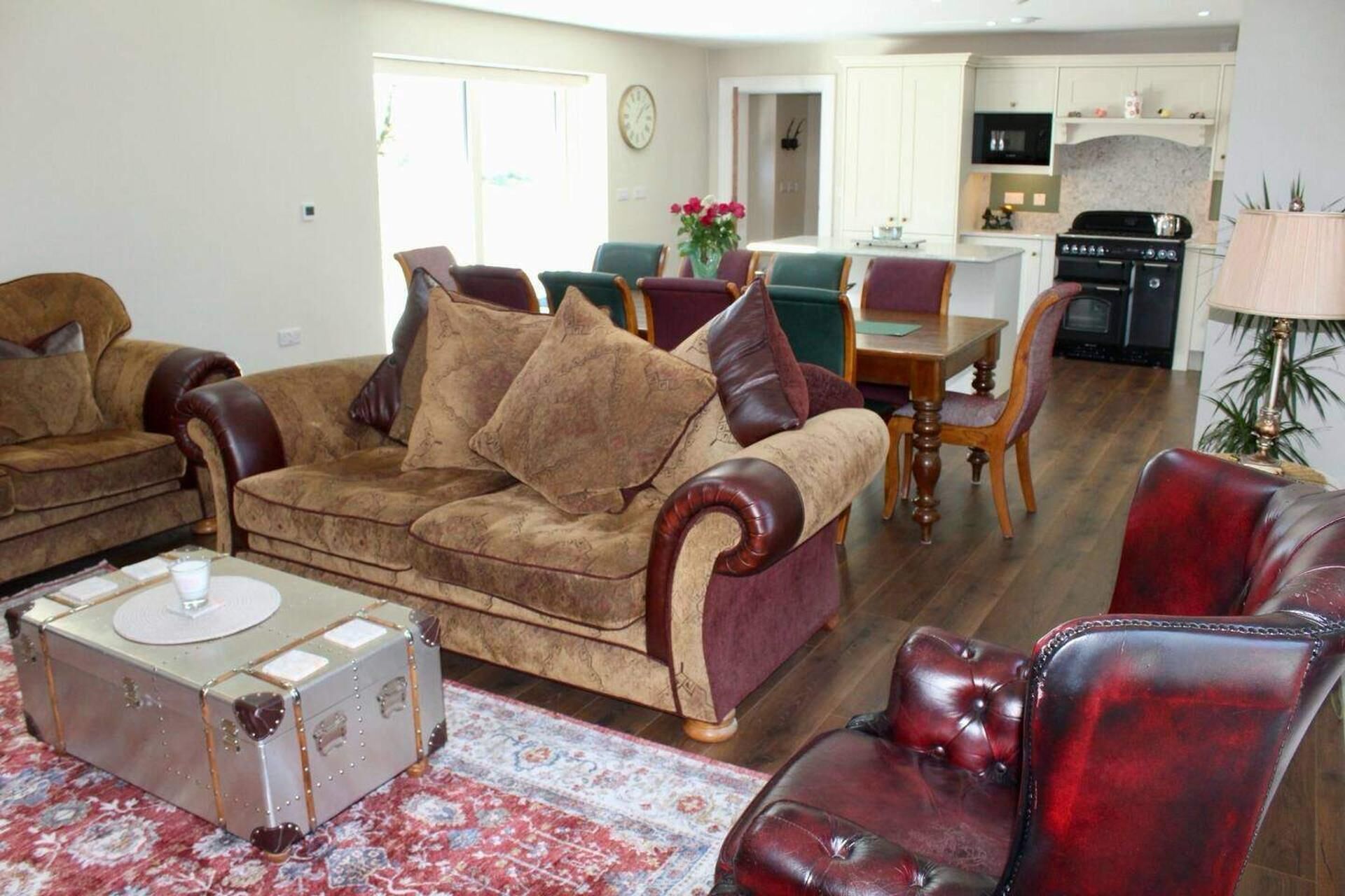 House | Living area | Fireplace