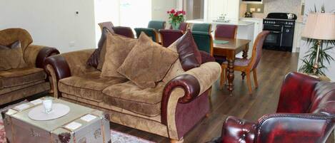 House | Living area | Fireplace