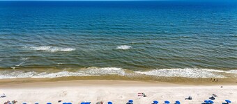 Lagoon, gulf, pool & beach fun at The Cove!