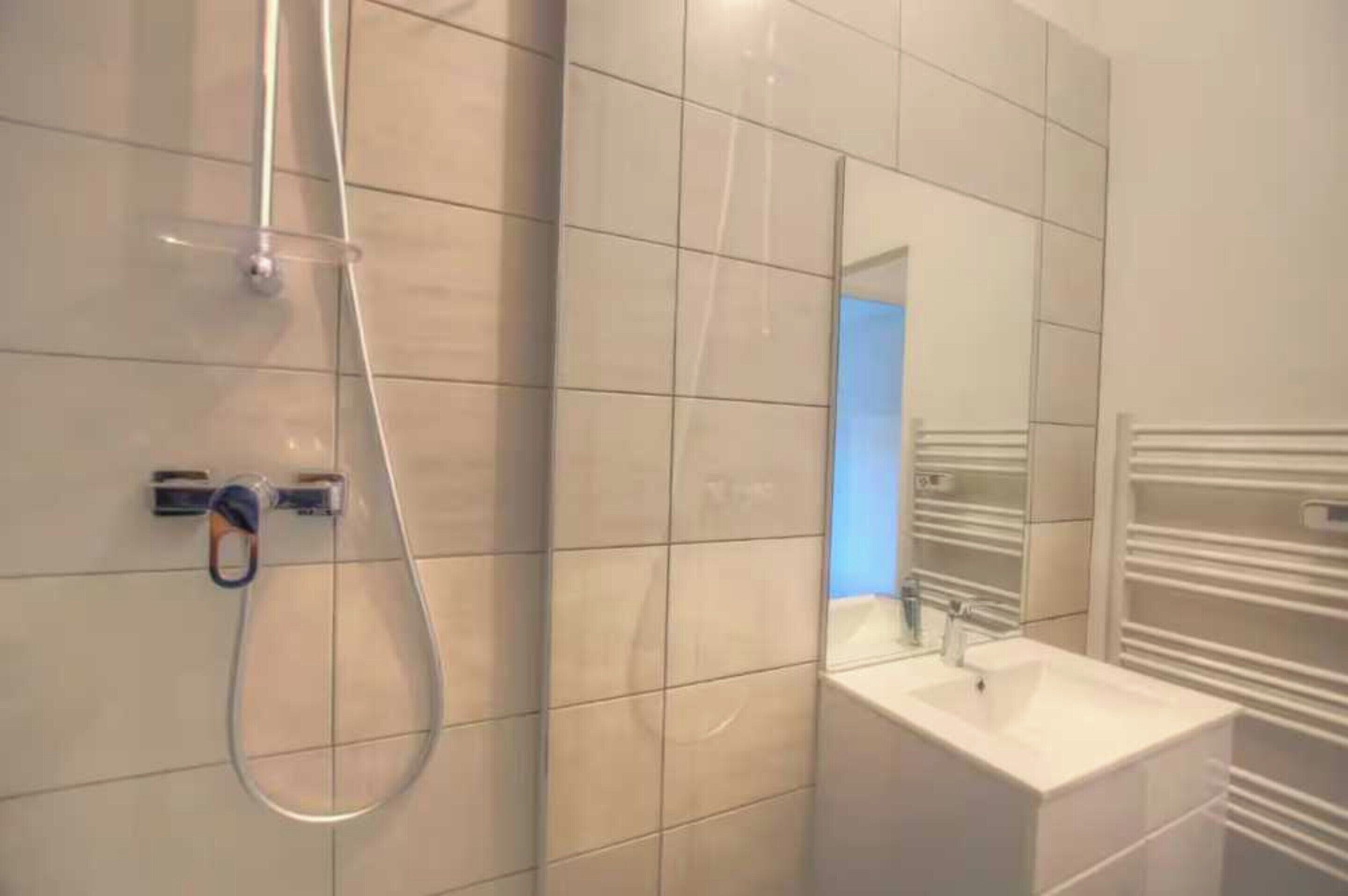 Apartment | Bathroom