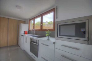 Apartment | Private kitchen - Charming Flat - 1bdr/4p - Montargis Centre (Montargis)