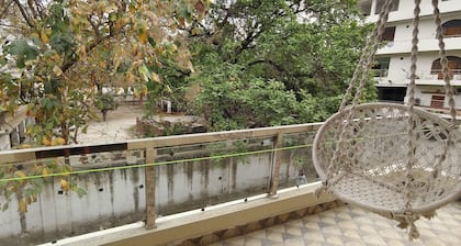 Lux 3-Bedroom Villa with Balconies, Gym & Private Parking – Peaceful Yet Central