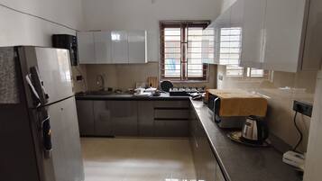 Fridge, microwave, stovetop, electric kettle
