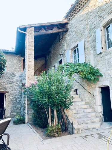 BEAUTIFUL, LARGE HOUSE FOR A WONDERFUL VACATION