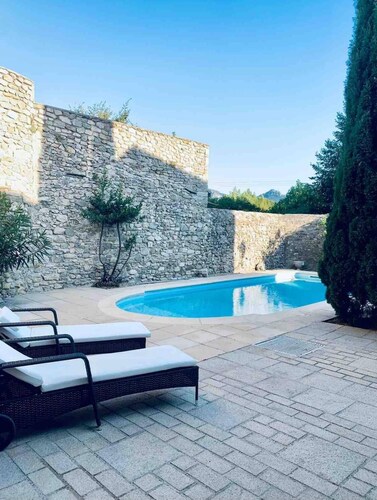 BEAUTIFUL, LARGE HOUSE FOR A WONDERFUL VACATION