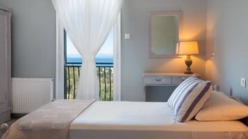 3 Schlafzimmer, BĂŒgeleisen/BĂŒgelbrett, WLAN, BettwĂ€sche