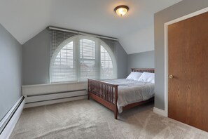 7 chambres, fer et planche à repasser, lit parapluie, Wi-Fi gratuit