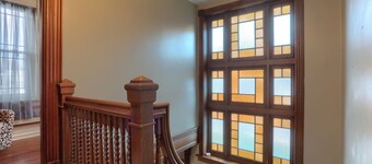 Spacious 7BR Victorian with Hot Tub and Firepit in Fredericksburg, PA