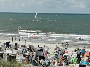 Accommodatie ligt op het strand, strandlakens