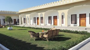 Exterior - Hotel Raj Vilas The Palace (Orchha)