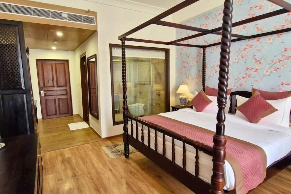 Executive Room, Non Smoking, Garden View | Free WiFi