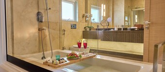 SHULEM BOUTIQUE HOTEL