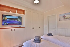 2 bedrooms, free WiFi, bed sheets - Beach Villa Marina 28 Dream View (Wangerooge)