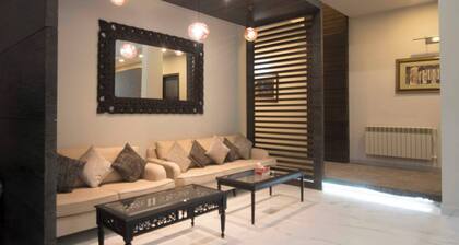 Room-cozy Guest Room F-7 Markaz Islamaba