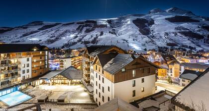 Apartment in Les Deux Alpes Near Ski Slopes
