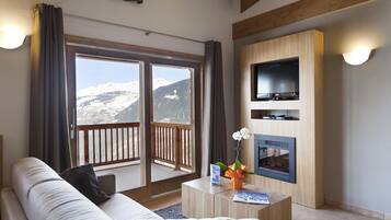 Apartment | Living room