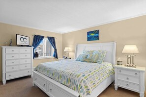 1 bedroom, WiFi, bed sheets - La Mirage 203 (Ocean City)