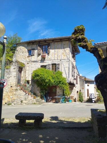 Country house in the Aveyron gorges