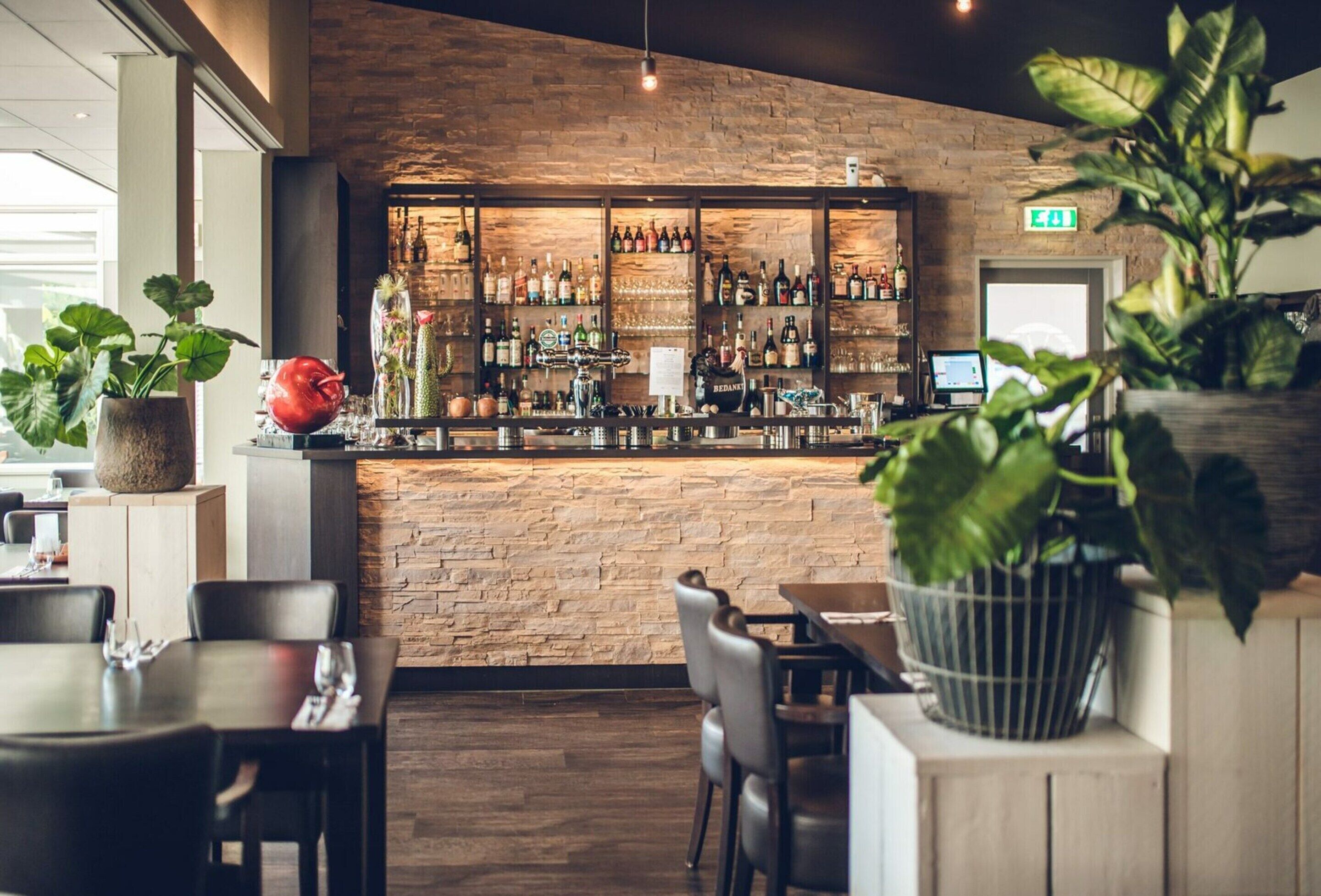 Bungalow | Bar (on property)