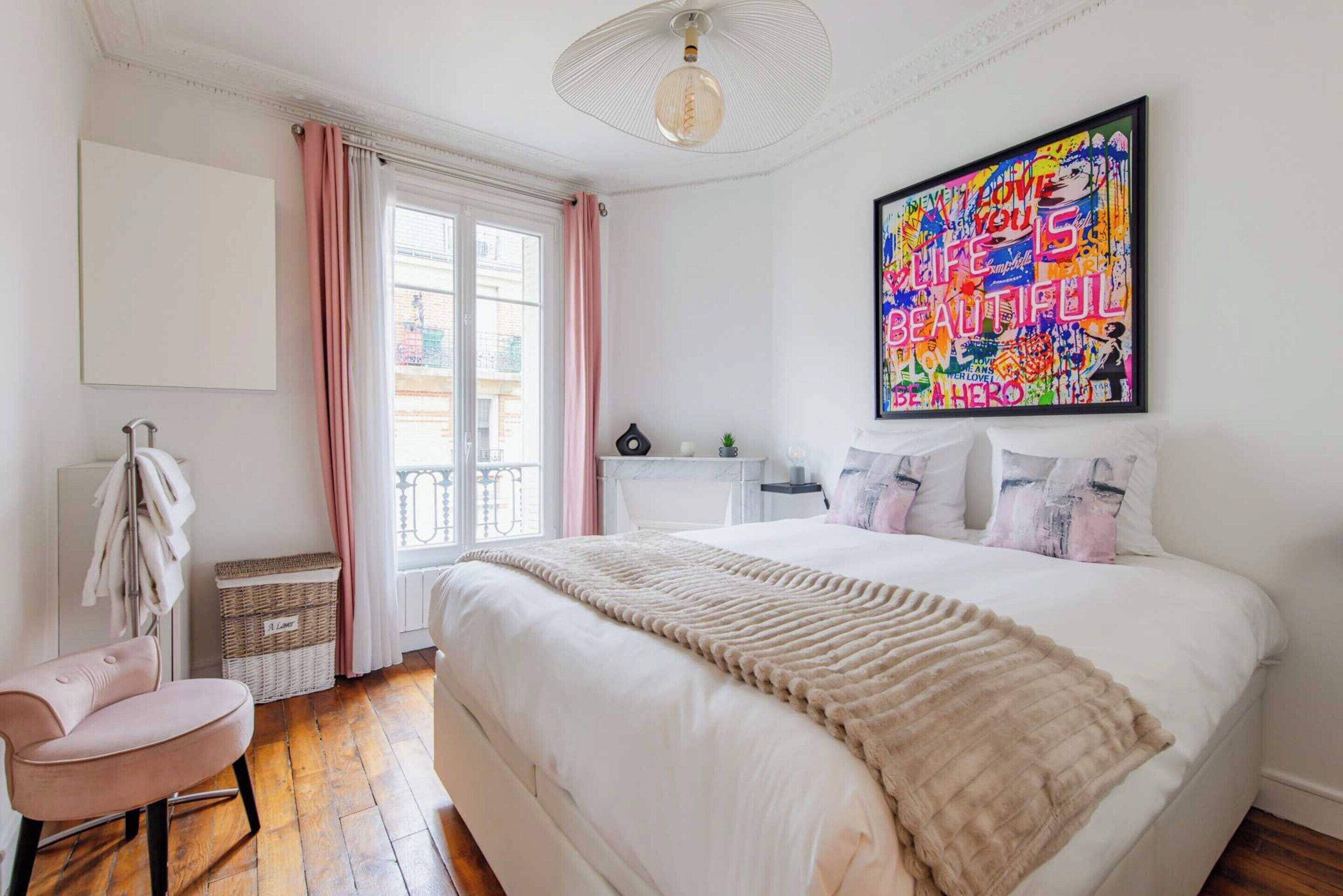 Apartment | 2 bedrooms, laptop workspace, iron/ironing board, bed sheets